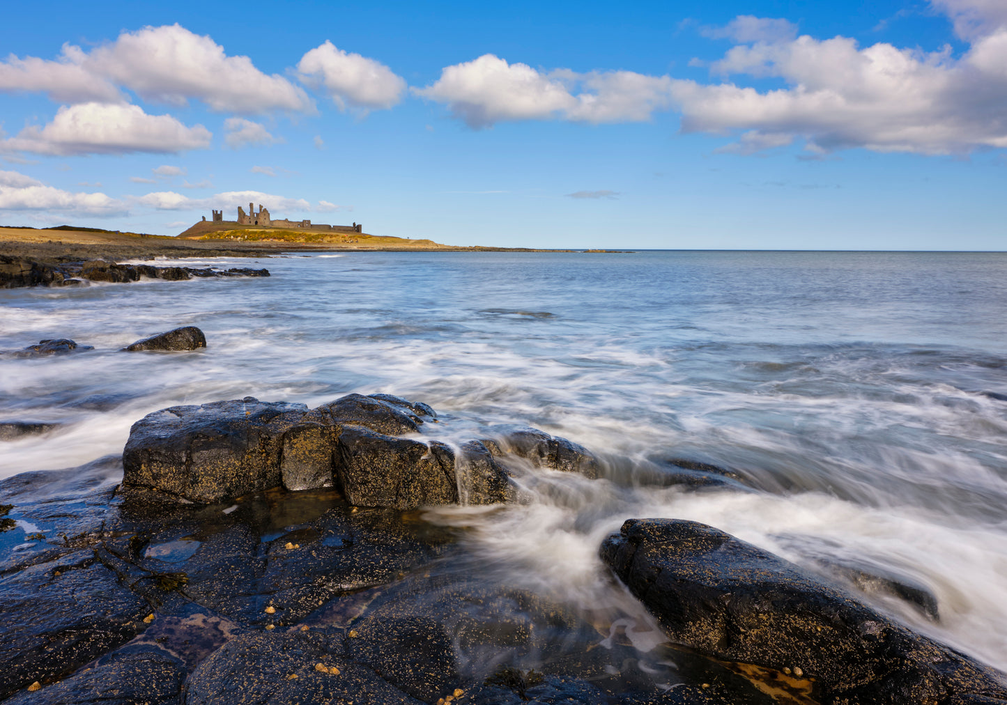 Dunstanburgh Castle, Northumberland, 1000 Piece Jigsaw Puzzle