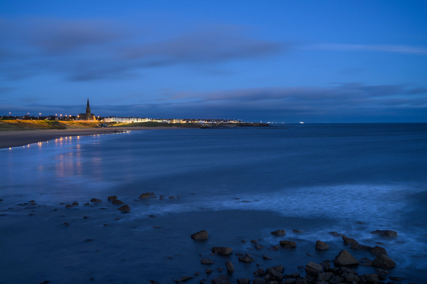 Longsands before dawn, Tynemouth