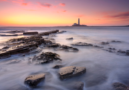 St Mary's Lighthouse, Whitley Bay, 1000 Piece Jigsaw Puzzle