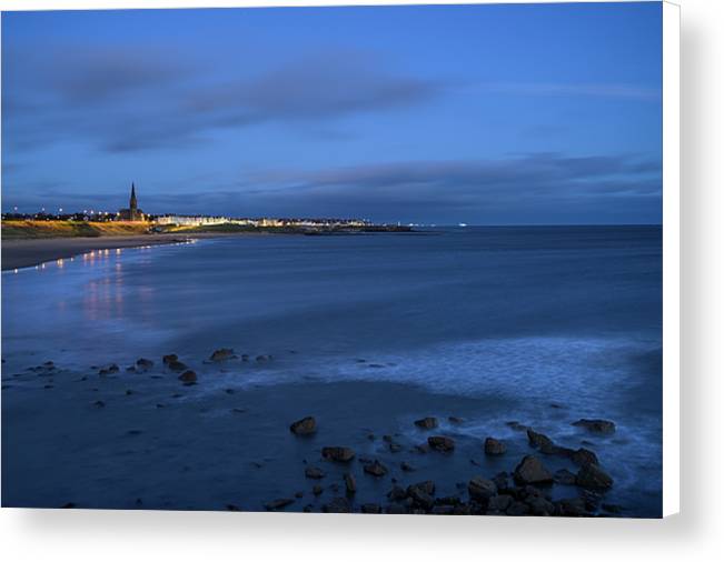 Longsands before dawn, Tynemouth Canvas Print